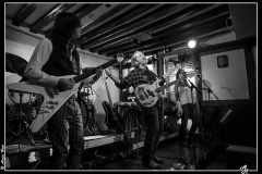 marten-ingle-friends-pitchtime-dourdan_8193328648_o