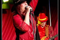 467015_129208107209471_1790370180_o_129208107209471