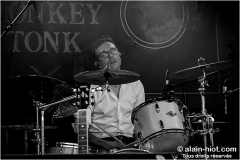 Out Of The Monkey Tonk