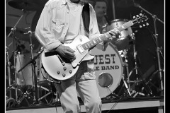 black-white-paulo-cahors-blues-festival_7908000132_o