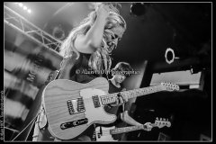 joanne-shaw-taylor-new-morning_15523313697_o