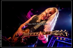 joanne-shaw-taylor-new-morning_15523446580_o