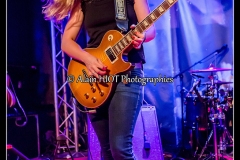 joanne-shaw-taylor-new-morning_15706440671_o