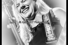 joanne-shaw-taylor-new-morning_15708458305_o