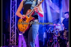 joanne-shaw-taylor-new-morning_15709905342_o